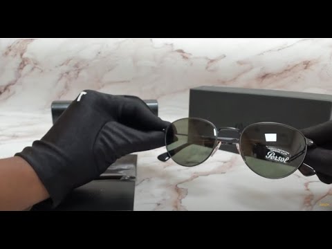 Persol Men display picture 3