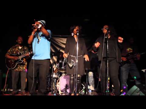 RICHIE DAVIS PERFORMS @DAREGGSE CLUB