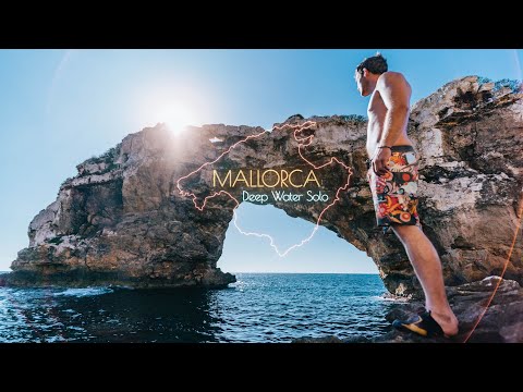 Mallorca Deep Water Solo Climbing Guide: Routes & Safety