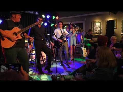 Jeff Lewis All-Star Jam Band, “Hail! Hail! Rock ’n’ Roll”-video by SQSand