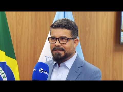EQUIPE DE VOLEIBOL SUB 13 DE CONCEIÇÃO DO CASTELO É HOMENAGEADA NA ASSEMBLEIA LEGISLATIVA