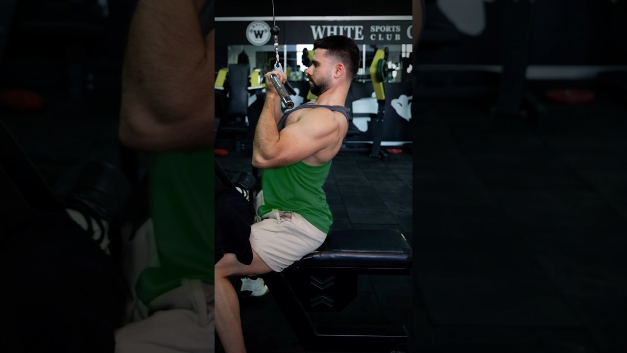 reverse grip lat pulldown🔥