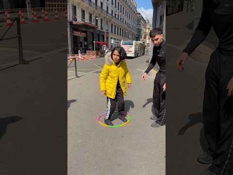 Si tu Sors pas du Cerceau, Tu Gagnes ! #defi #videodrole