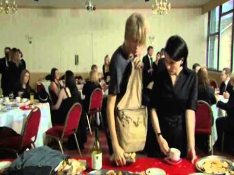 Lip service 1x02 - Frankie & Cat scenes