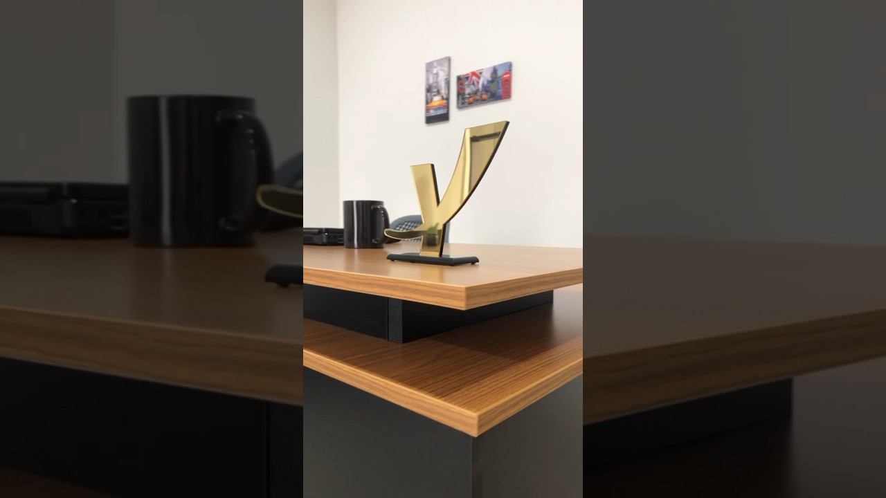 Thumbnail do vídeo - Escrivaninha Gold - Branco