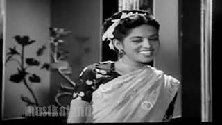 yeh kaun aaya ke mere dil ki duniya me bahar aayi Geeta