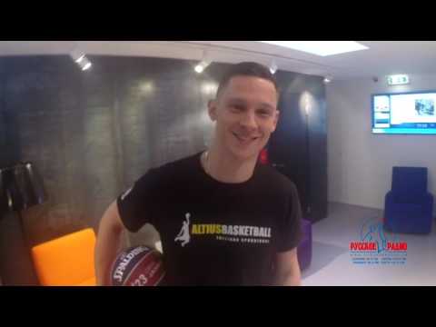 Баскетболист Ромил Ермаков в гостях у "Русского Радио"