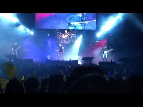 10 01 23  FTIsland Busan concert  -  Primadonna  ^^