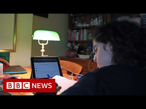 【新冠肺炎】大學到底該不該鎖校？ (Is university worth the money in lockdown? - BBC News)