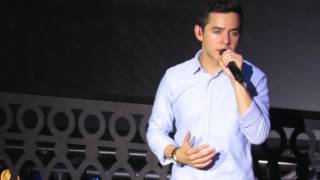 David  Archuleta~Parachutes and Airplanes and Everybody Hurts~Spectacular~10-08-15
