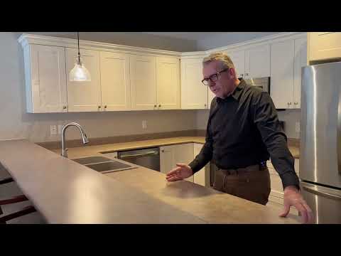 65 Village Crescent | Westview Village | Peterborough, Ontario