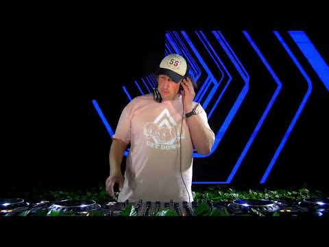 LIQUID DNB Mix BCee ,Spearhead Records