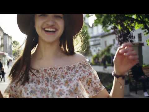 Lauren Bartleson Behind the Facade