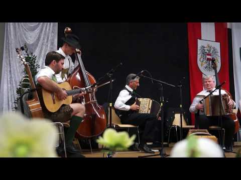 Siegmund Schmolli mit Freunden 51-2 © OlmHERZ