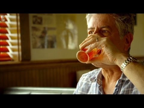 New Mexico: "My face is burning off!" (Anthony Bourdain Parts Unknown)