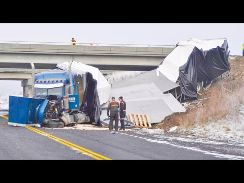 New Tractor Trailer Hit Truck & Car Fail Compilation 2023 - Top Dangerous Car Driver Crash 2023