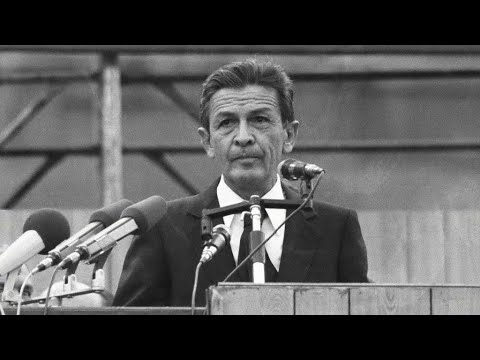 13 Marzo 1972 - Enrico Berlinguer è eletto segretario nazionale del Partito Comunista Italiano