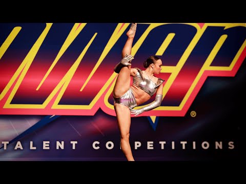 Rayna Reid - Flaunt It