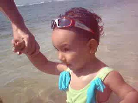 Mariangel en la playa