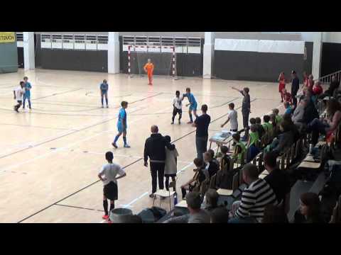 FCN U12 04 _blå - Brøndby resultat 0-0 futsalstævne i Birkerød