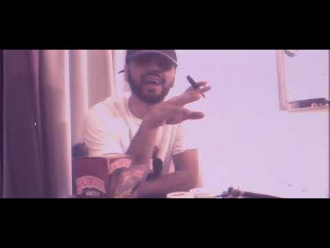 Chris Christopher "Best Weed In The World" (Official Music Video) Prod. By Roblo