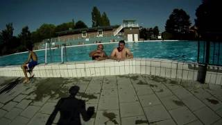 preview picture of video 'Zwemmen in Goffertbad nijmegen 2010'