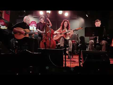 Lu Golovina Quartet - Russian Lullaby