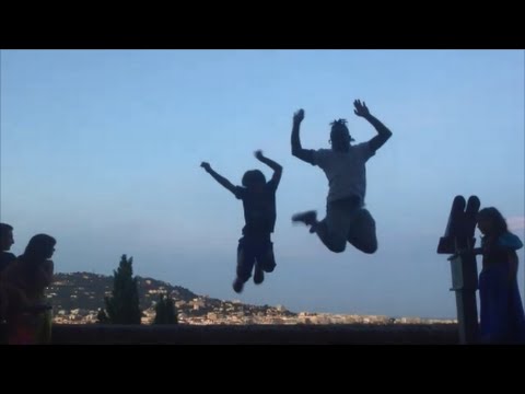 La Boîte à questions de Max  - Avec Nicky, chanteur, danseur-chorégraphe