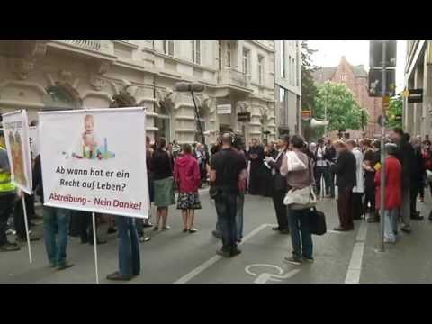 Piusbruderschaft Demo in Freiburg