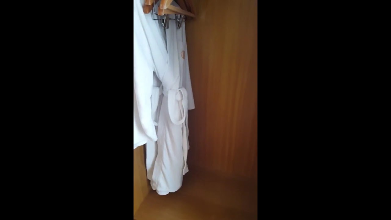 China Southern V1 Pearl Lounge (Area A - First/Business)