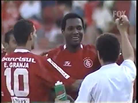 10/10/2004 - Internacional 3x1 Cruzeiro - Copa Sul-Americana 2004
