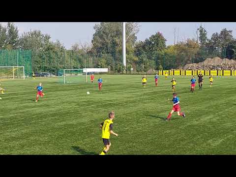 2010 liga 1 połowa  KS Łomianki  - Barca  Academy