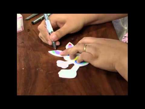 20120302 COELHO NA LATA DE CENOURA 2