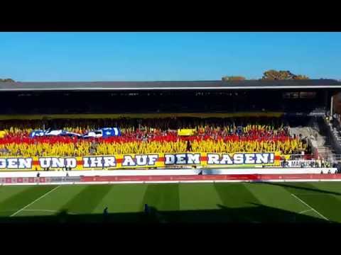 30.10.2016 Karlsruher SC - VfB Stuttgart 1:3 Choreo zu Spielbeginn Wildparkstadion 2. Bundesliga