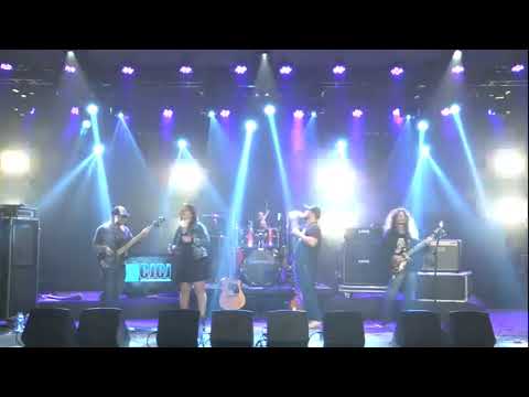 Falktrua - Medley Pitty (Na sua estante / Máscara) participação especial Natiele Nascimento