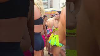 Download lagu 🏖️ Carnival Party in Rio de Janeiro | Brazil #shorts  #beach #travel mp3