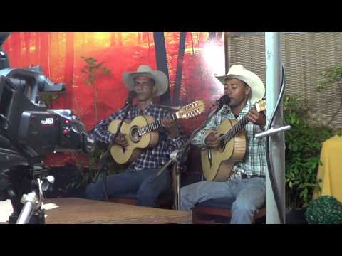 Filipe neto e cassimiro''no programa Prosa, café e viola''