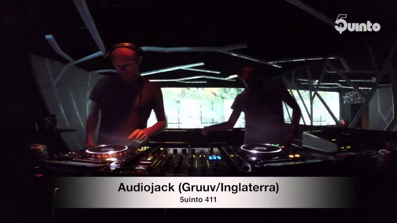 Audiojack - Live @ 5uinto 411 2015