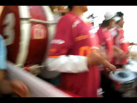 "ANARKO REVOLUCION - LA BANDA 93 - TU FIEL HINCHADA. SERENA V/S UC 2010" Barra: Los Papayeros • Club: Deportes La Serena • País: Chile