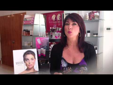 Tweezing Vs Waxing: Why We Tweeze