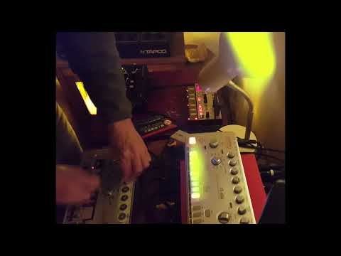 oki -hardware acid - TB-303, TT-606, Korg Monotribe, Volca Bass