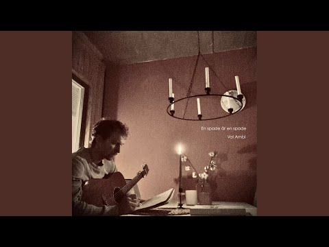 En Spade Är En Spade - Val Ambi