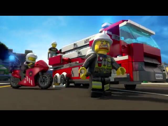 Vídeo relacionado con LEGO City Camión Juguete - Maqueta de Furgoneta de Reparto con 2 Minifiguras, Carretilla, Palé y Cajas - Regalo de Cumpleaños para Niños de 6+ Años - 60500