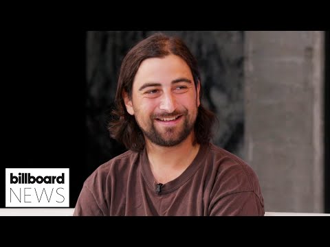 Noah Kahan on Working With Post Malone, His Album 'Stick Season' & More | Billboard News