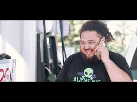 KBP EL ALIEN - EFECTIVO (OFFICIAL VIDEO)