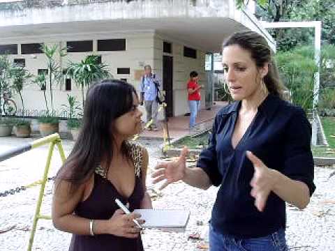 Veure vídeo Síndrome de Down: Fernanda Honorato entrevista 