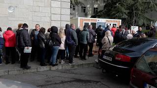 В Хасково се извиха опашки за безплатни климатици