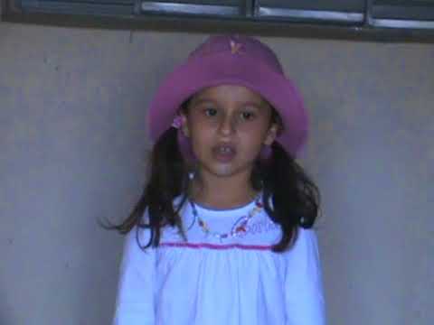 Jhemilly Késsi dançando