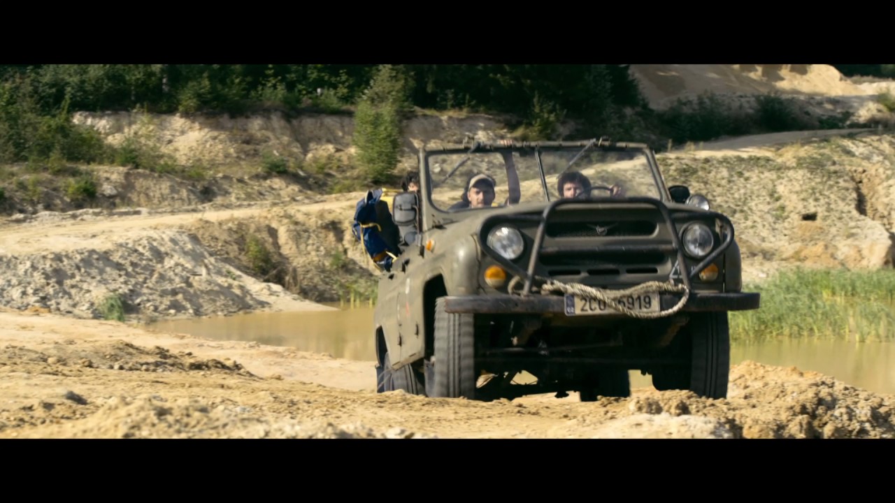 Film Trailer: Zloději zelených koní / Green Horse Rustlers