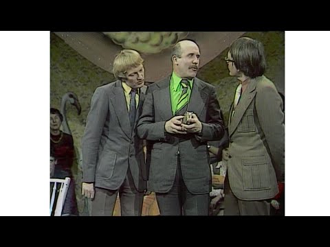 "Divadelní odborníci" - Luděk Sobota & Miloslav Šimek & Petr Nárožný (1978) [HD 1080p @ 50fps]